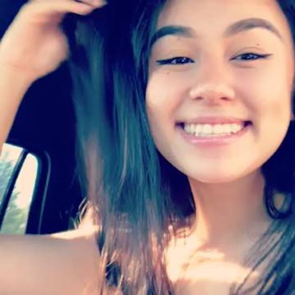 Meet your Posher, Sara - Picture 1 of 1